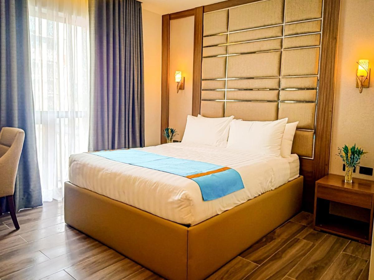 El Vistra Hotel アンヘレス エクステリア 写真