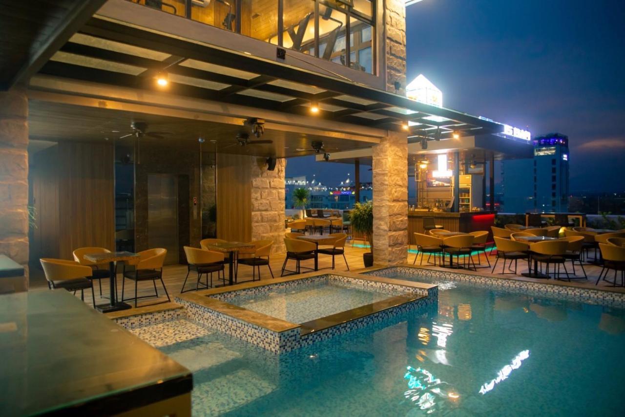 El Vistra Hotel アンヘレス エクステリア 写真
